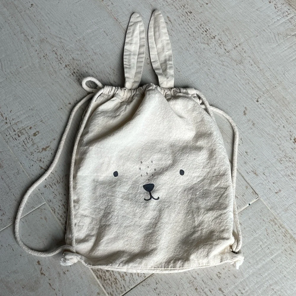 $5💕 H&M HOME Kids Cream Bunny Drawstring Bag